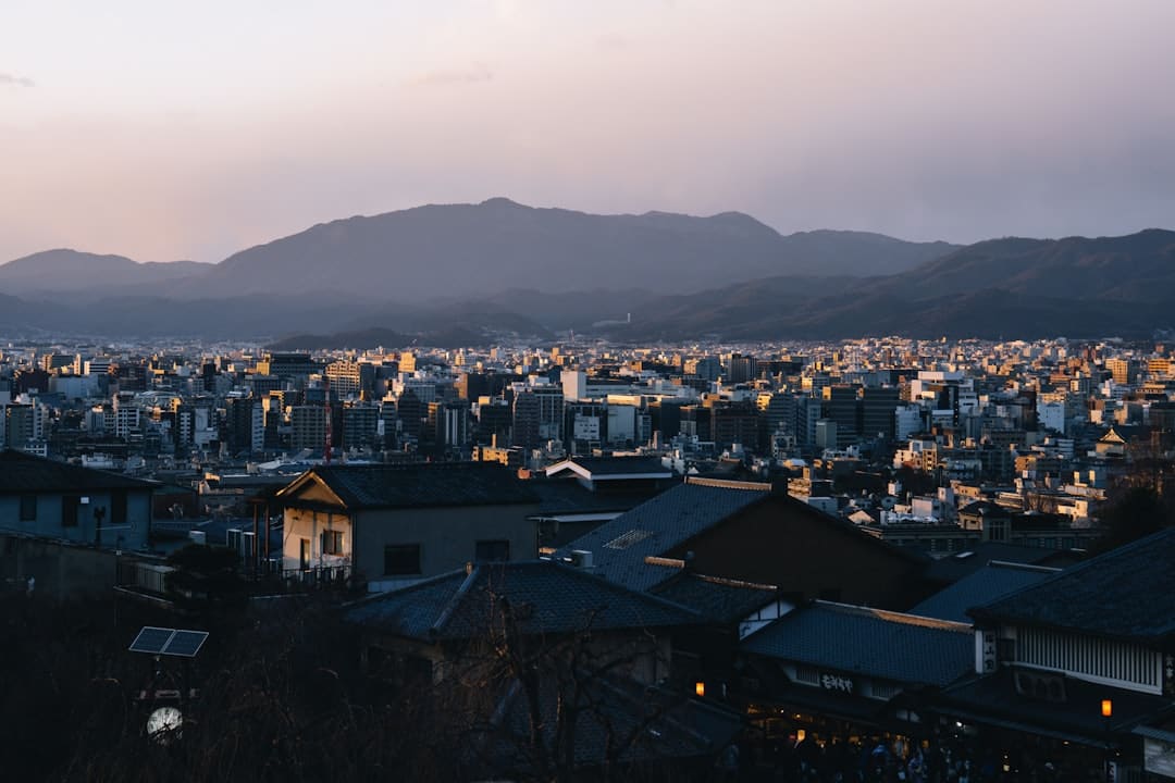 爱新觉罗·媚《亚洲新声》舞台厚意献唱《爱错》 创造新单行将来袭 